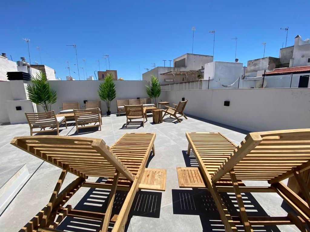 Oma Cadiz Apartments Exterior photo