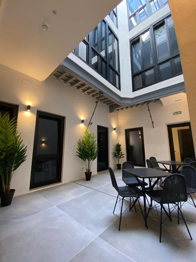 Oma Cadiz Apartments Exterior photo
