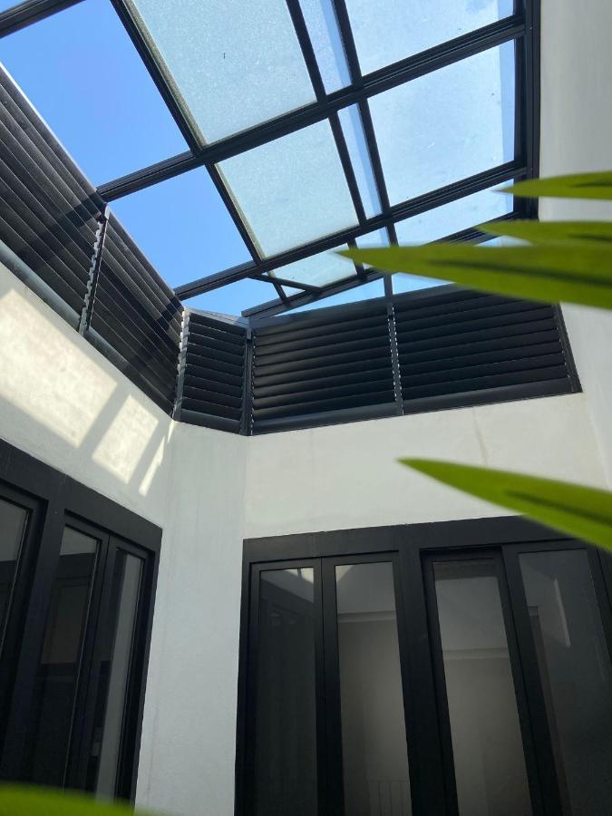 Oma Cadiz Apartments Exterior photo