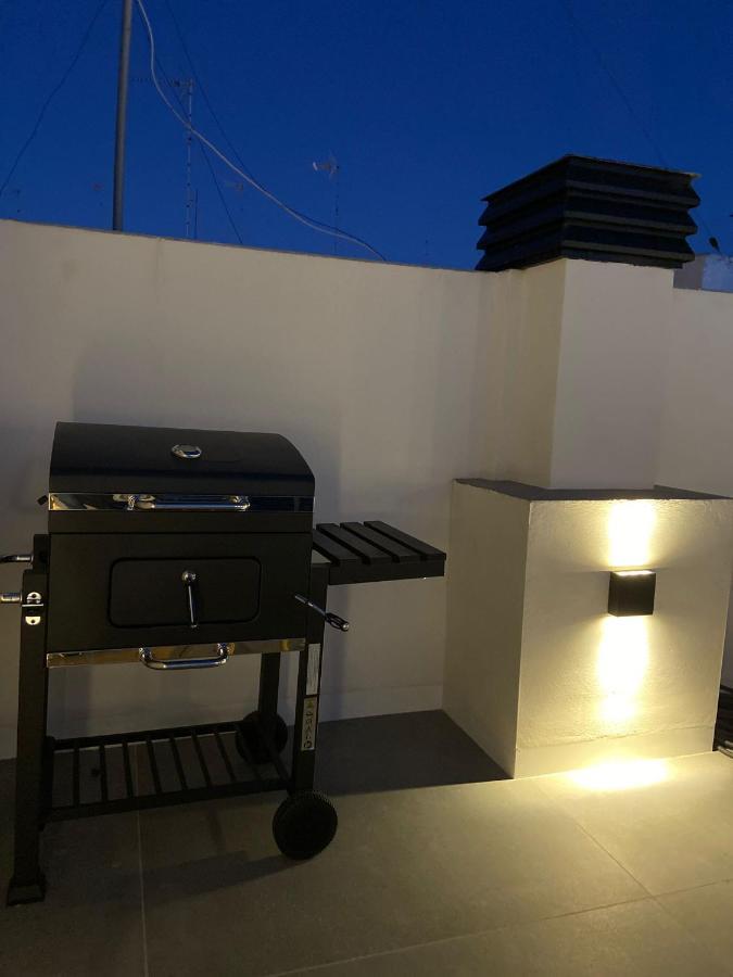 Oma Cadiz Apartments Exterior photo